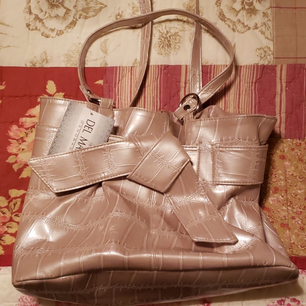 Del Mano handbag, champagne color, NWT